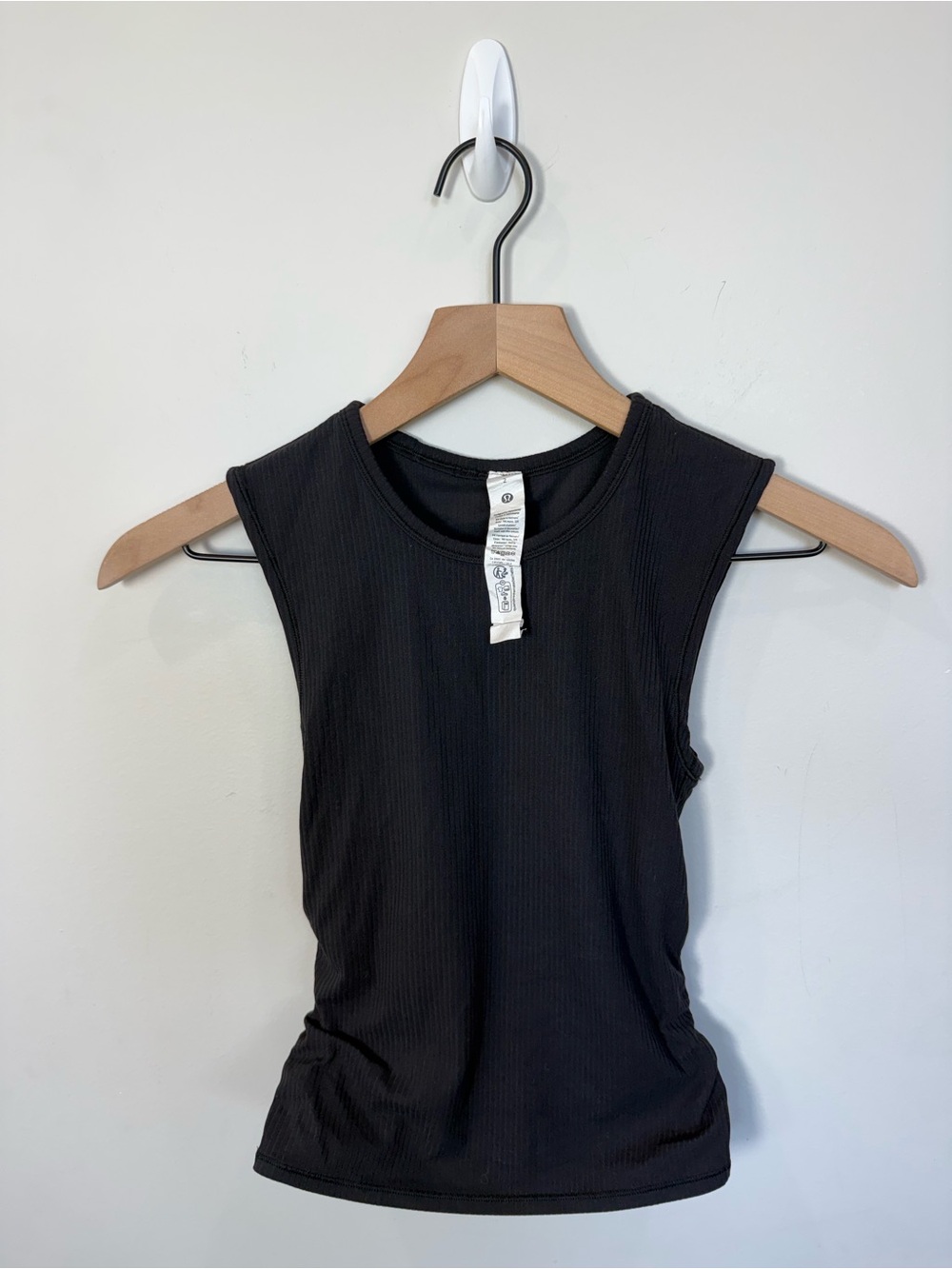 Lululemon All It Takes Back-Twist Ribbed Tank Black Size 2
